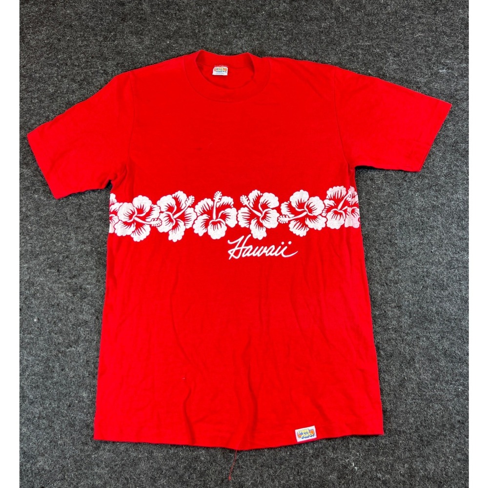 VTG 70s Crazy Shirts Hawaii Hibiscus Floral TShirt Medium Red Wrap Around USA